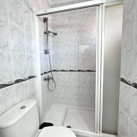 Apartment New Stylish With Pool & Sea View