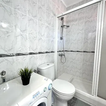 Cozy High-rise Sea Views & Garden Pool * Torremolinos