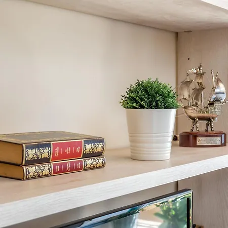 New Stylish With Pool & Sea View *