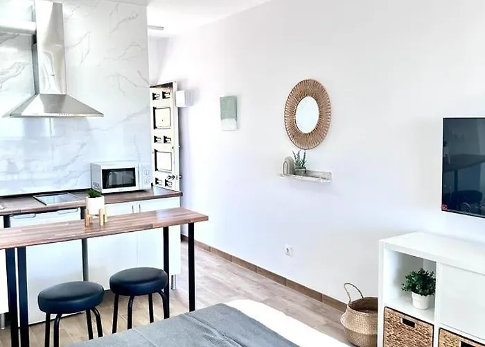 New Stylish With Pool & Sea View * Торремолінос